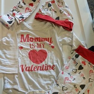 Mommy is my Valentine outfit